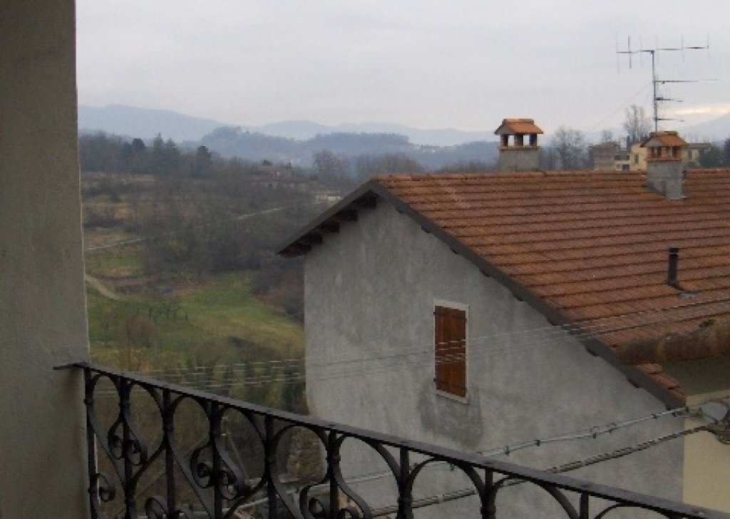 Sale Semi-Detached Villafranca in Lunigiana - A362 House in an hamlet Locality 