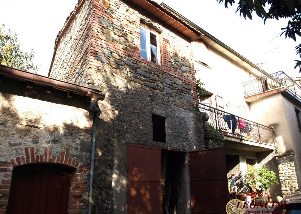 Sale Stonehouses in Historic Center Filattiera - A300 house in the historic center Locality 