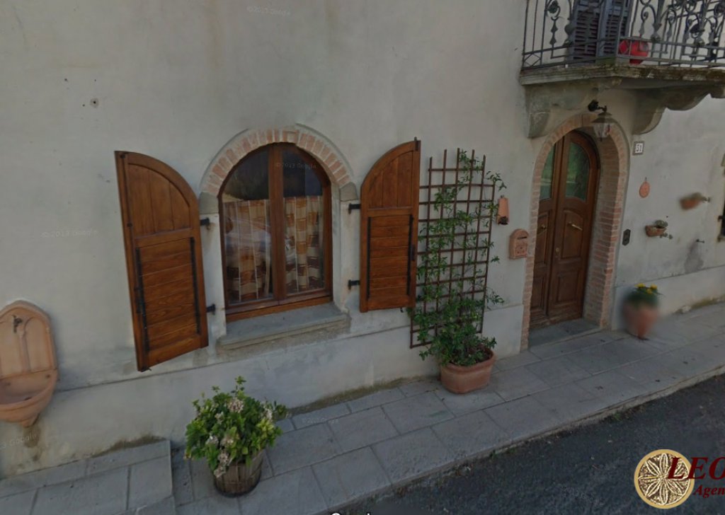 Auction Apartments Villafranca in Lunigiana - Apartment in auction with garden Locality 