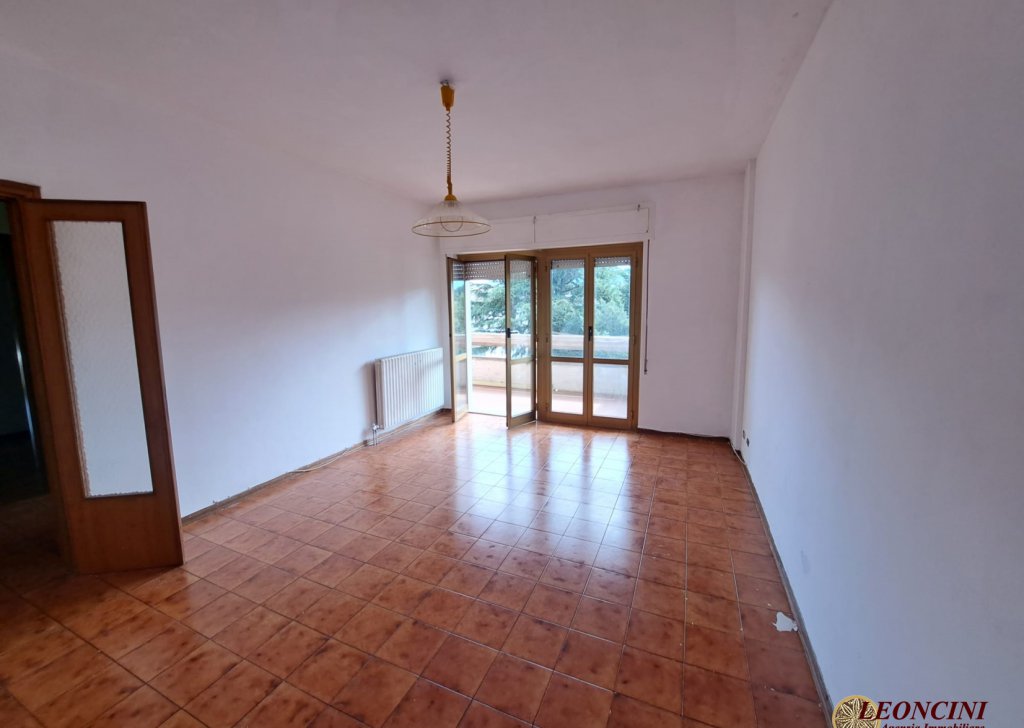 Vendita Appartamenti Villafranca in Lunigiana - A312 Appartamento con terrazzo Località Villafranca in Lunigiana