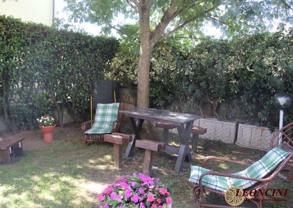 Sale Apartments Villafranca in Lunigiana - A489 Apartment with garden Locality 