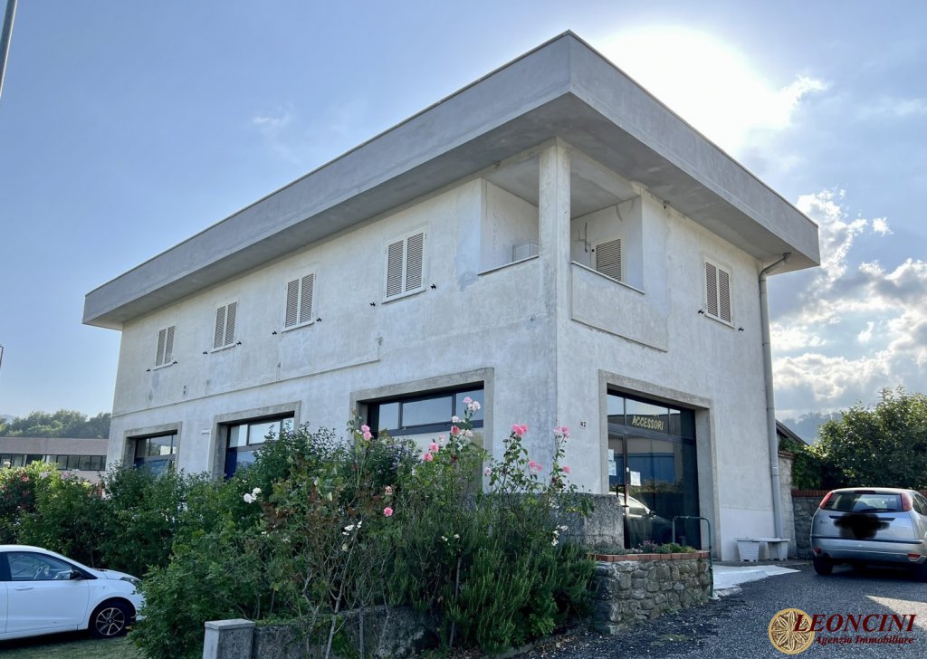 Sale Industrial Building Pontremoli - C002 commercial craft shed with apartment Locality 