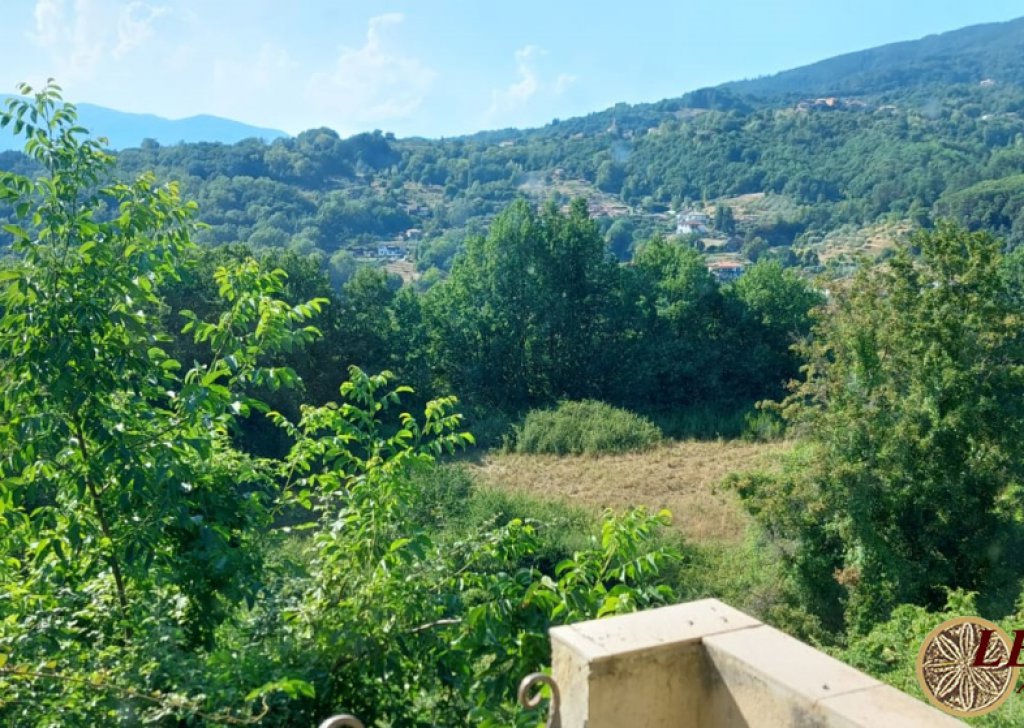 Cottages and Stonehouses for sale  via pastina 22, Bagnone