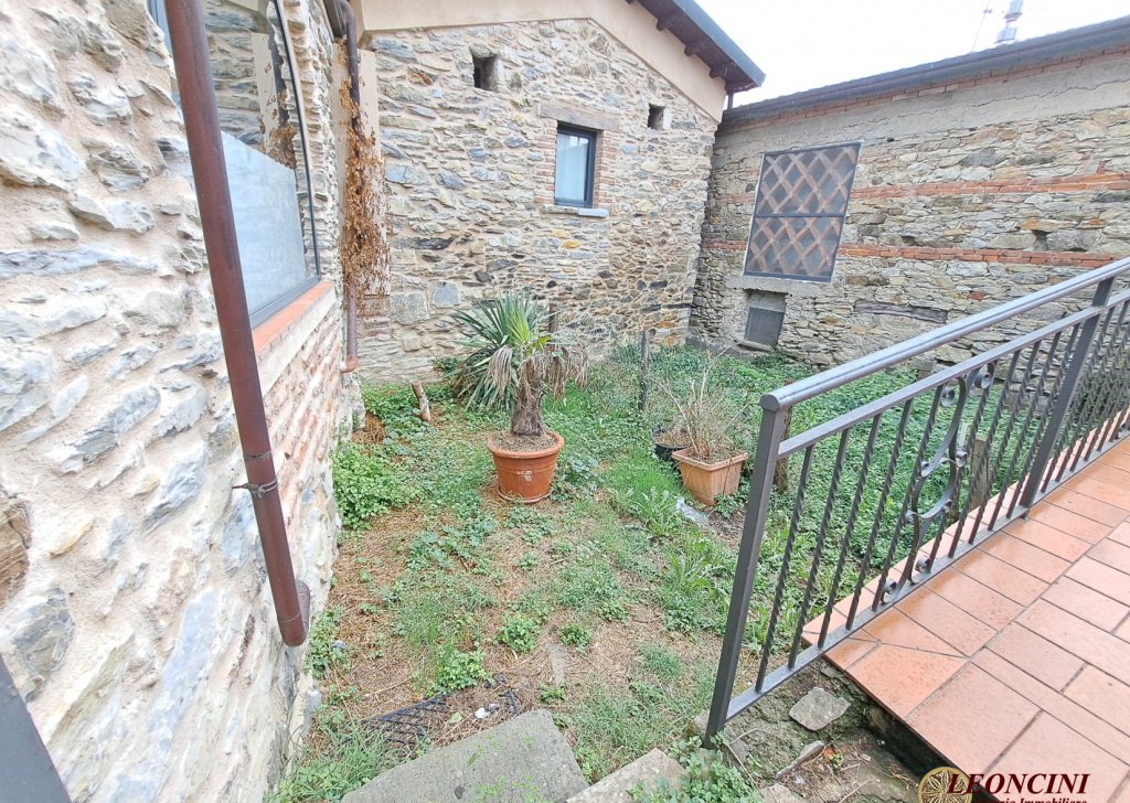 Stonehouses in Historic Center for sale  via Gabbiana 22, Bagnone, locality Gabbiana