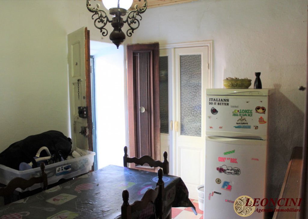 Sale Stonehouses in Historic Center Bagnone - A386 home in the historic center Locality 