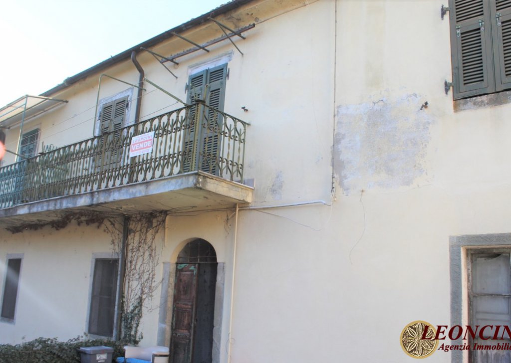 Vendita Rustico in Centro Storico Villafranca in Lunigiana - A414 Appartamento in centro storico Località Villafranca in Lunigiana