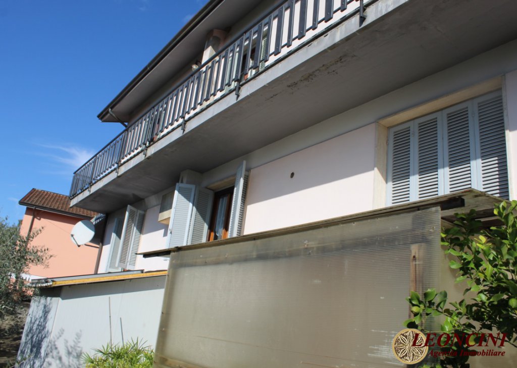 Sale Semi-Detached Filattiera - A317 apartment in a two-family house Locality 