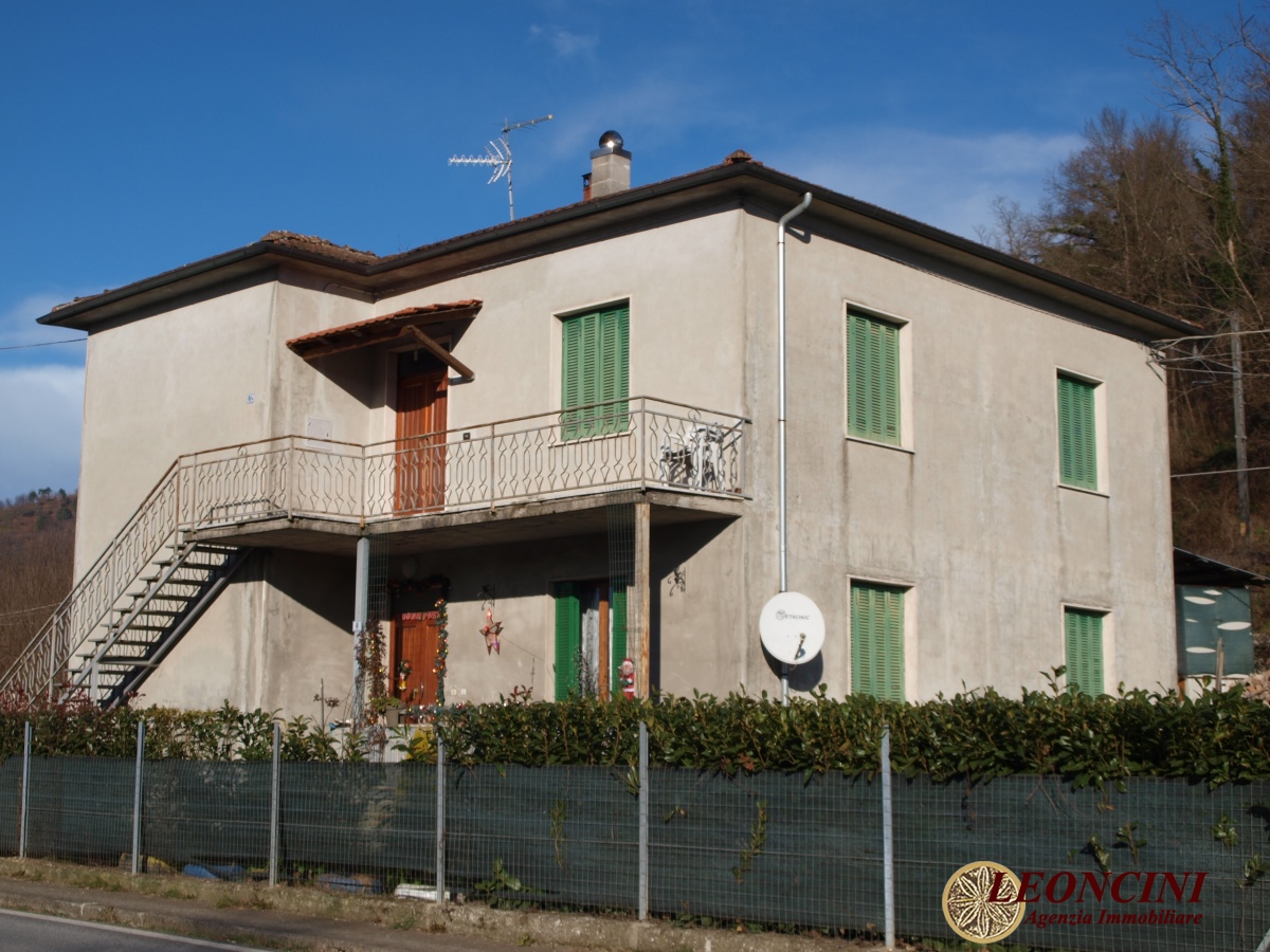 Casa Semindipendente in Vendita Filattiera