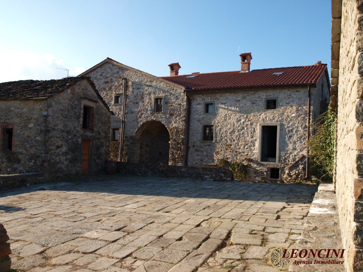 casa indipendente in vendita a Pontremoli