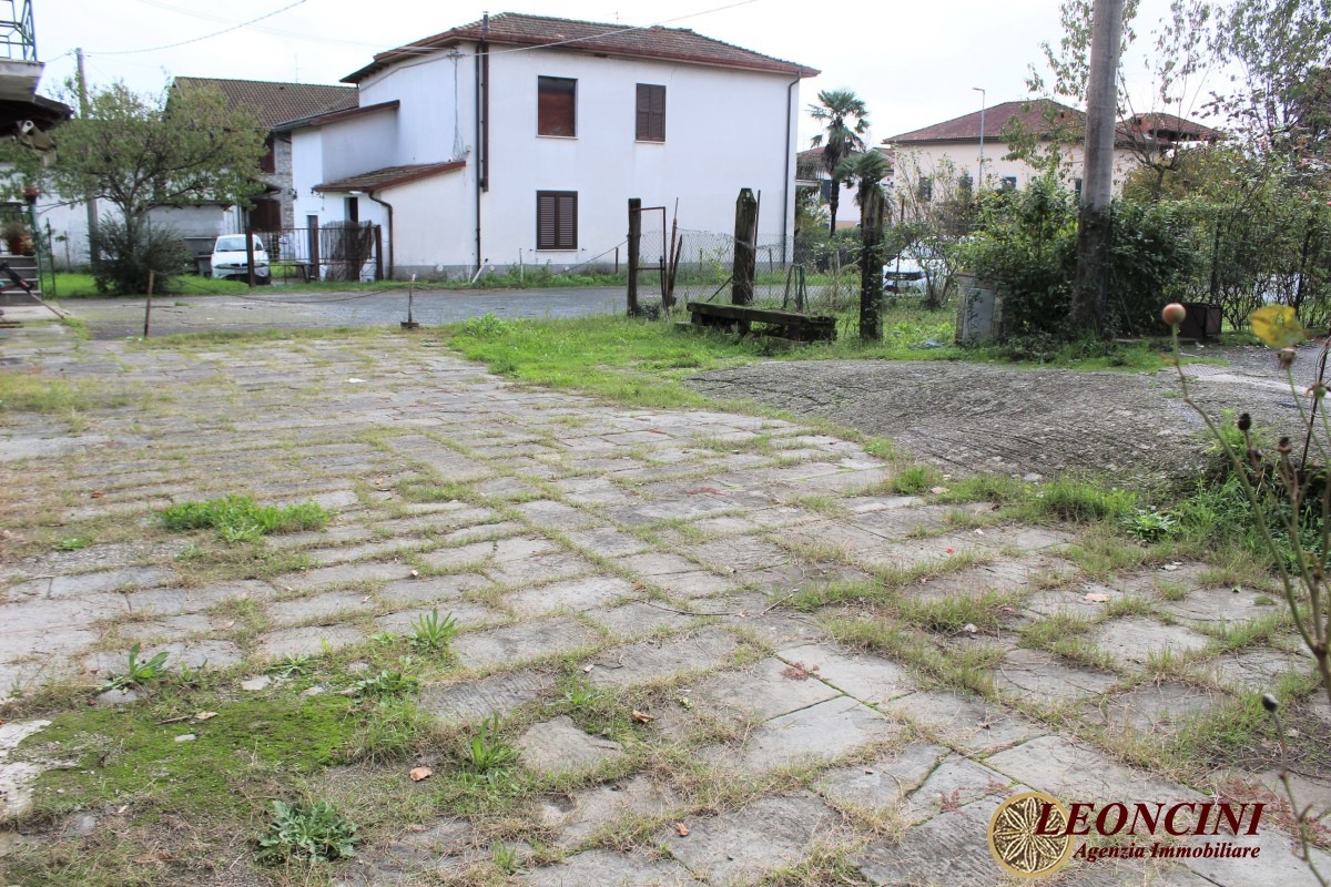 Rustico - Cascina FILATTIERA vendita  Filattiera  Agenzia Immobiliare Leoncini