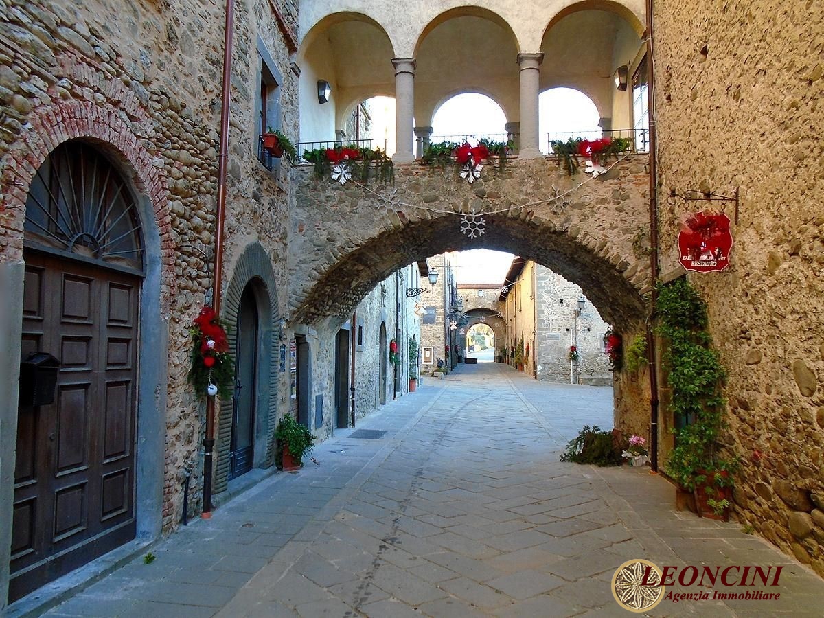 casa indipendente in vendita a Villafranca in Lunigiana in zona Filetto